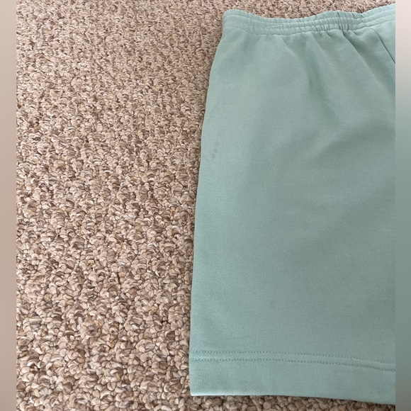 Lacoste Men’s Regular Fit Fleece Shorts – Aqua | Size Large | 8” Inseam - Picture 12 of 16